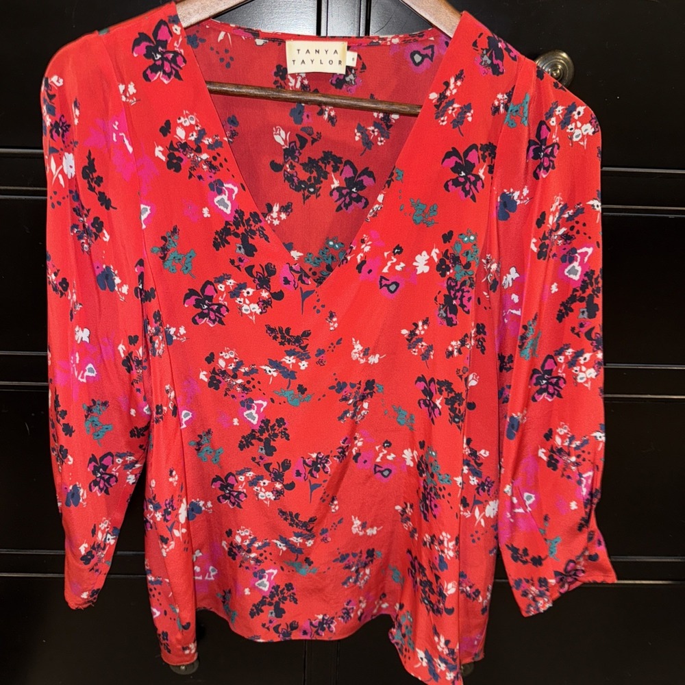 Tanya Taylor Women's Red Silk V Neck 3/4 Sleeve Blouse Red Floral Sz 8